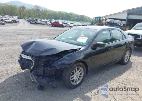 2012 Ford Fusion S from USA, damaged, VIN 3FAHP0GA1CR135298